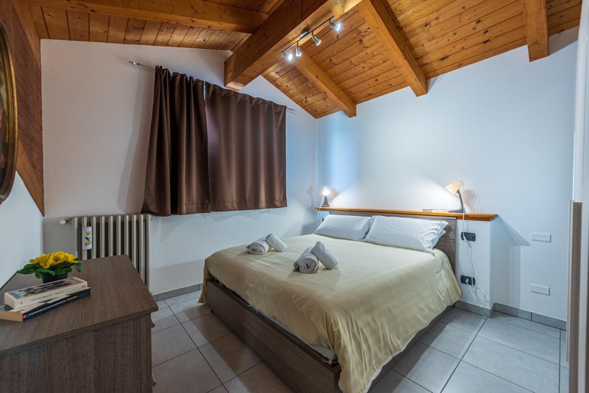 In Piazzetta Holiday Apartments, Barolo Exterior foto